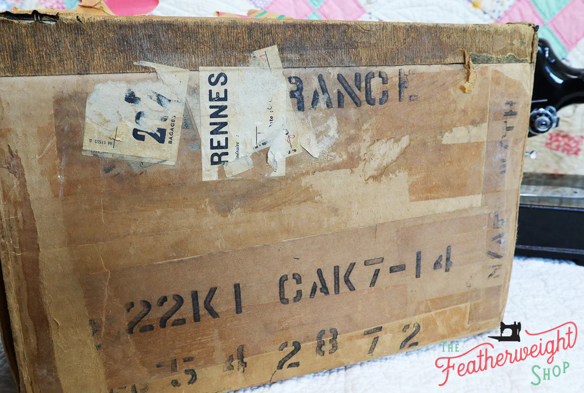 Cardboard Singer Box for 222K Featherweight - (Vintage Original Box Only) - Image 7