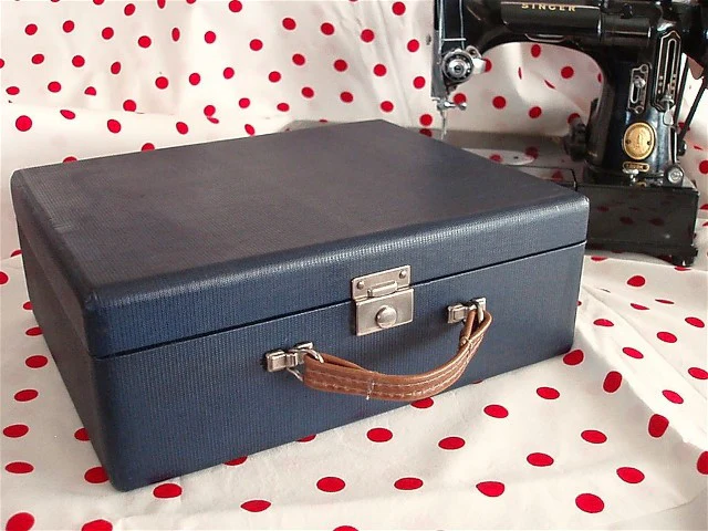 Case Handle, Fashion Aids Attachments Case - Image 3