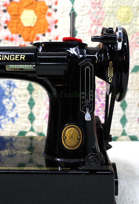 Singer Featherweight 221 Sewing Machine, AL169*** - Image 17