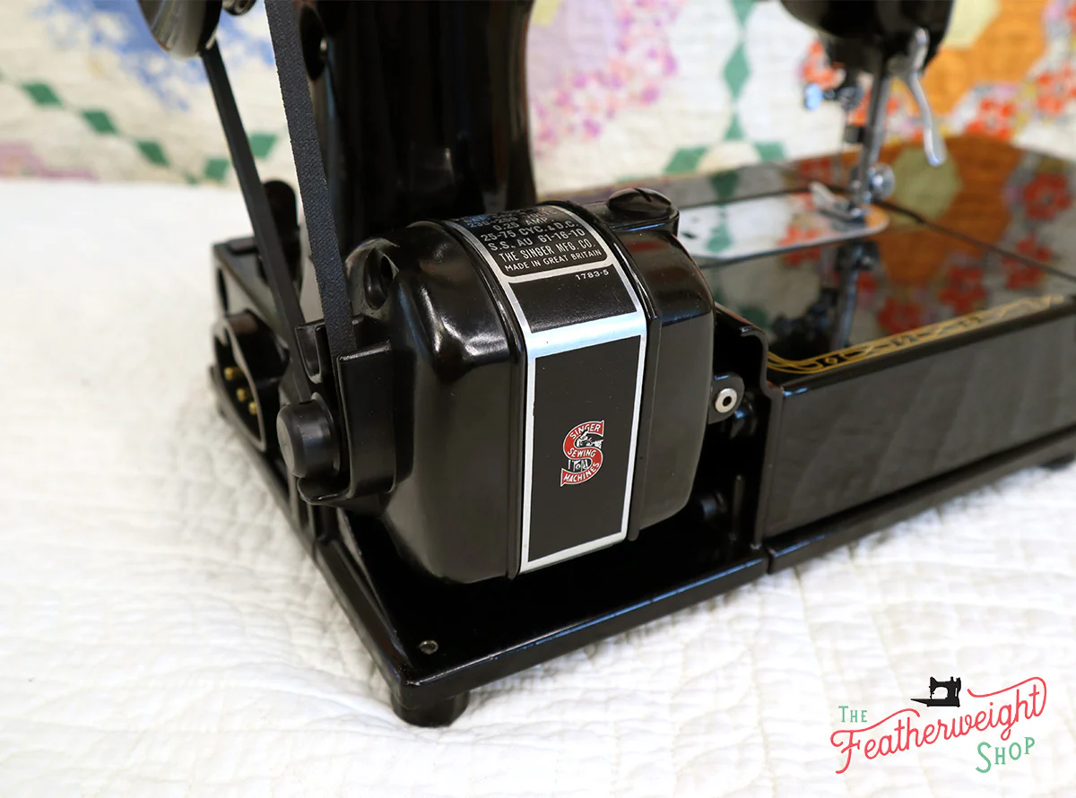 Singer Featherweight 222K Sewing Machine EK62883* - Image 22