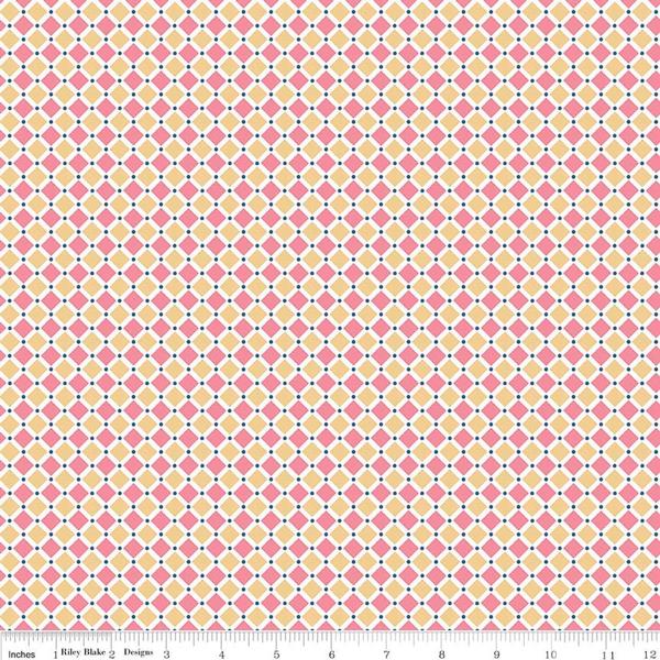 Fabric, COZY Christmas by Lori Holt of Bee in My Bonnet - Square, Pink