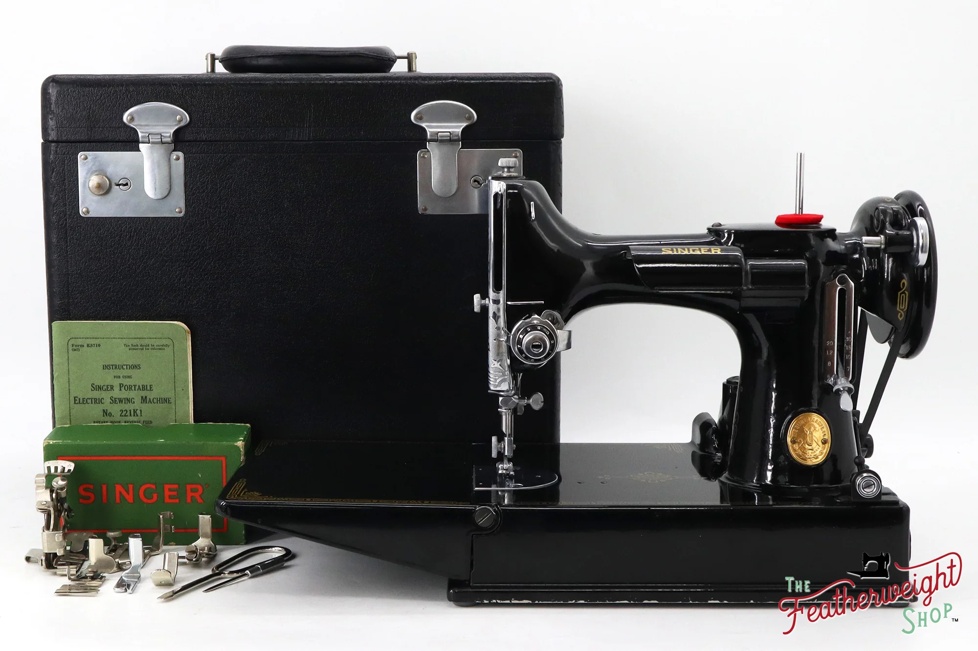 Featherweight 221K Sewing Machine, EF162*** - 1949 - Image 2