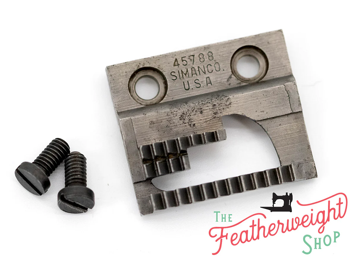 Feed Dogs with Screws, Singer Featherweight 221 (Vintage Original)