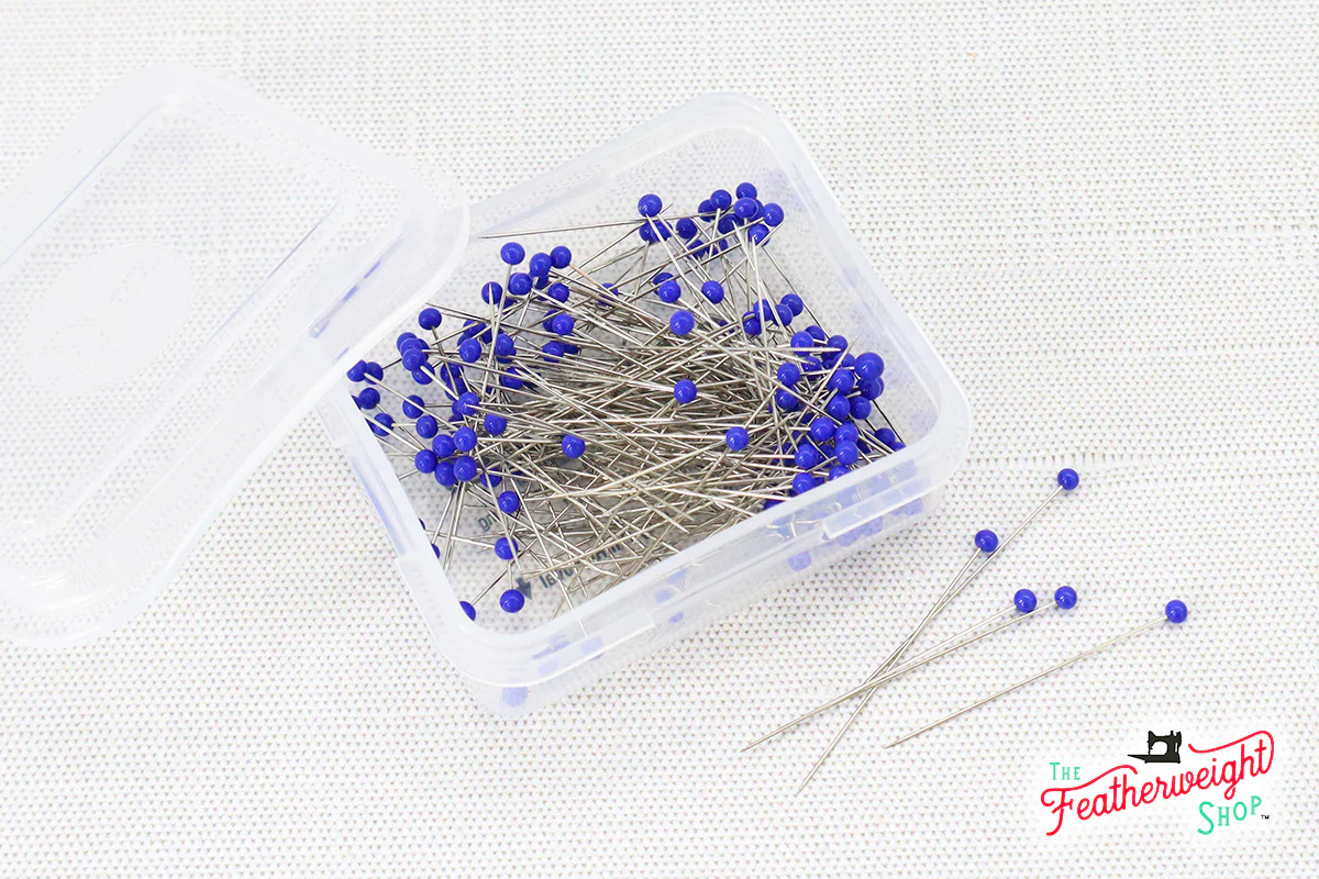 Glass Head Pins, Blue Super Fine - Image 3