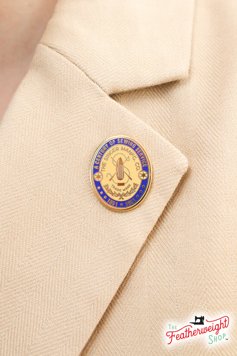 LAPEL Pin - Enamel 1851-1951 Centennial Featherweight Badge - Image 3