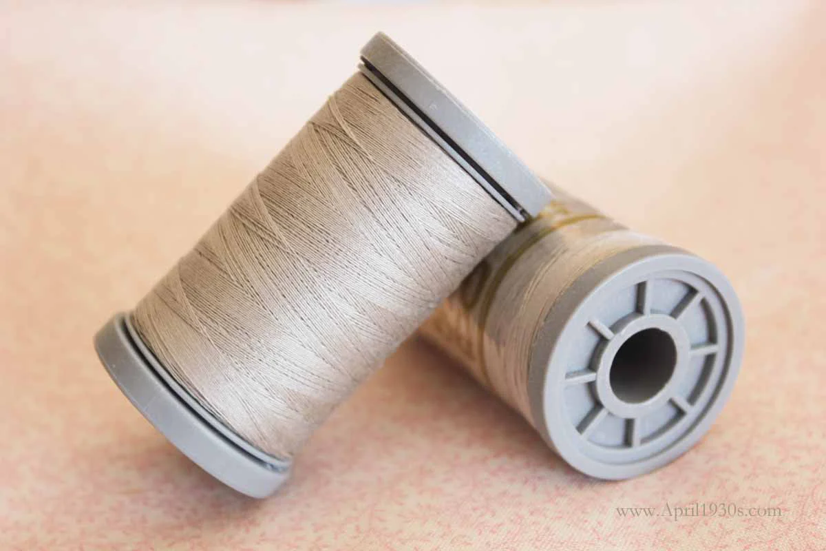Presencia Thread 60wt Cotton, 600 Meter Spool - Image 7
