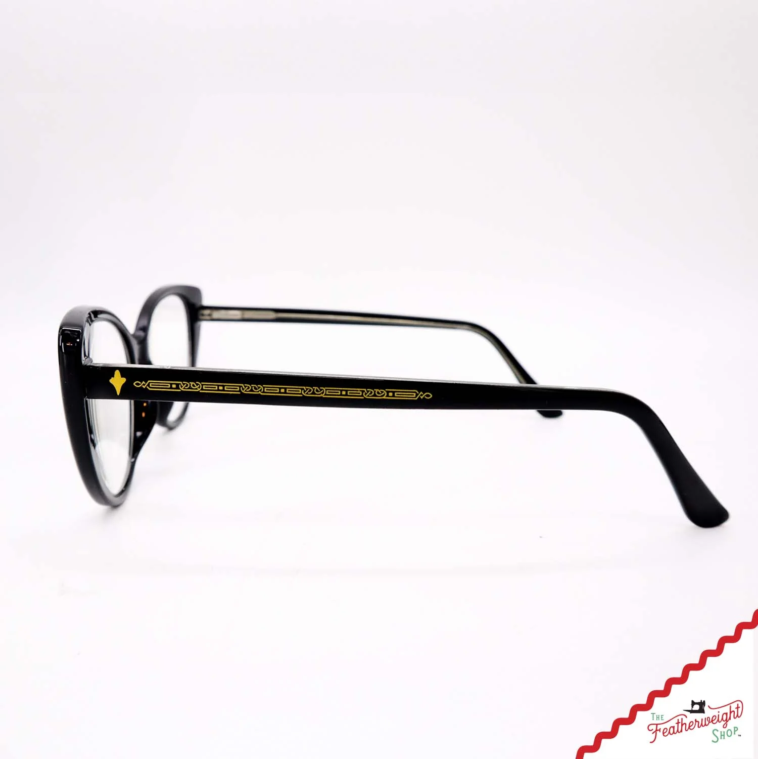 Reading Glasses, Featherweight Readers With Case - Image 6