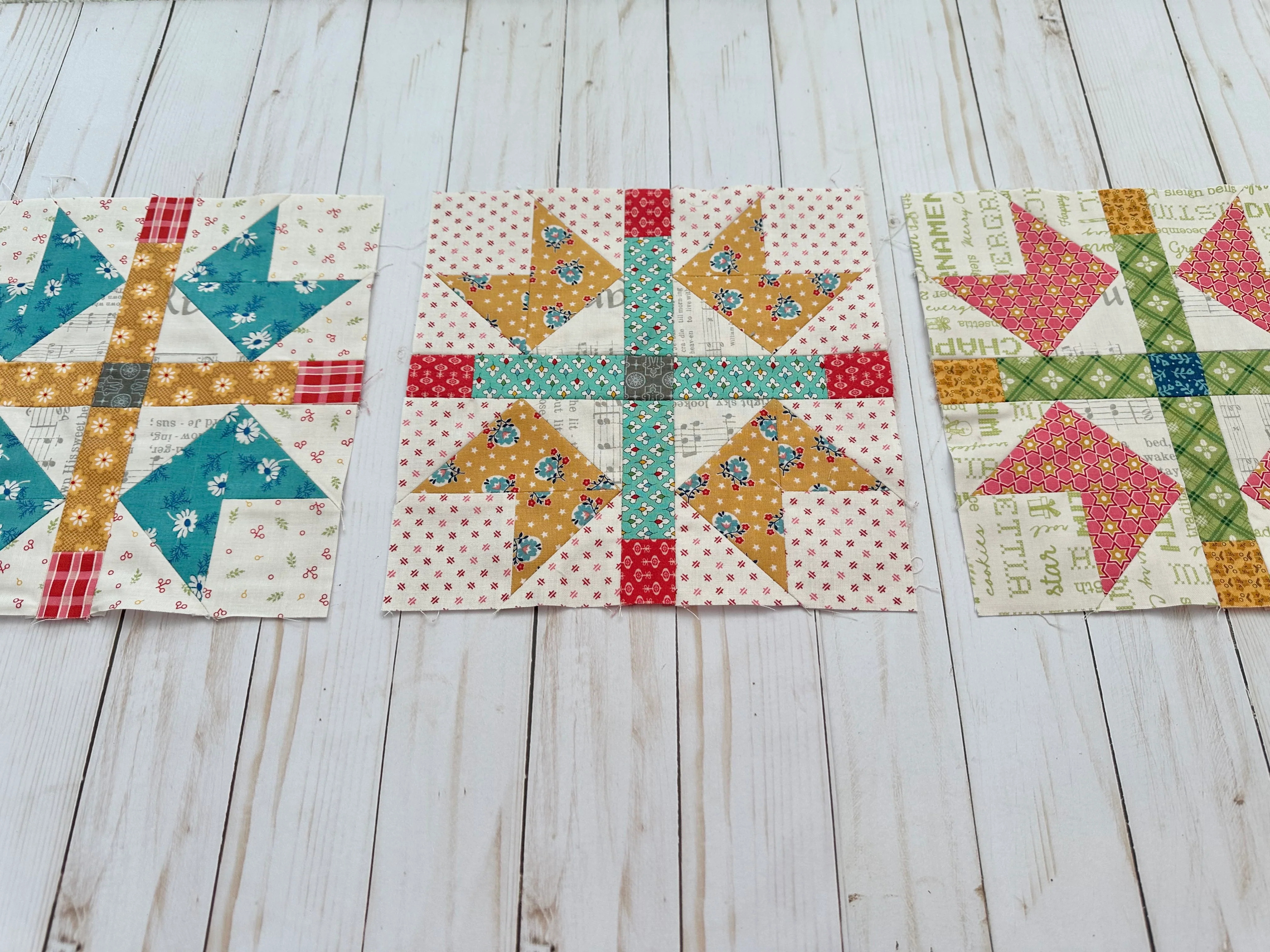 Sew Simple Shapes, Let's Make a SNOWMAN by Lori Holt of Bee in My Bonnet - Image 34