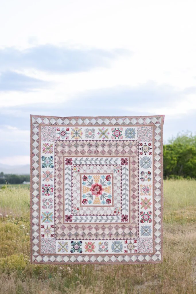 Sew Simple Shapes, Jane Austen 250th Anniversary Quilt by Lori Holt of Bee in My Bonnet - Image 4