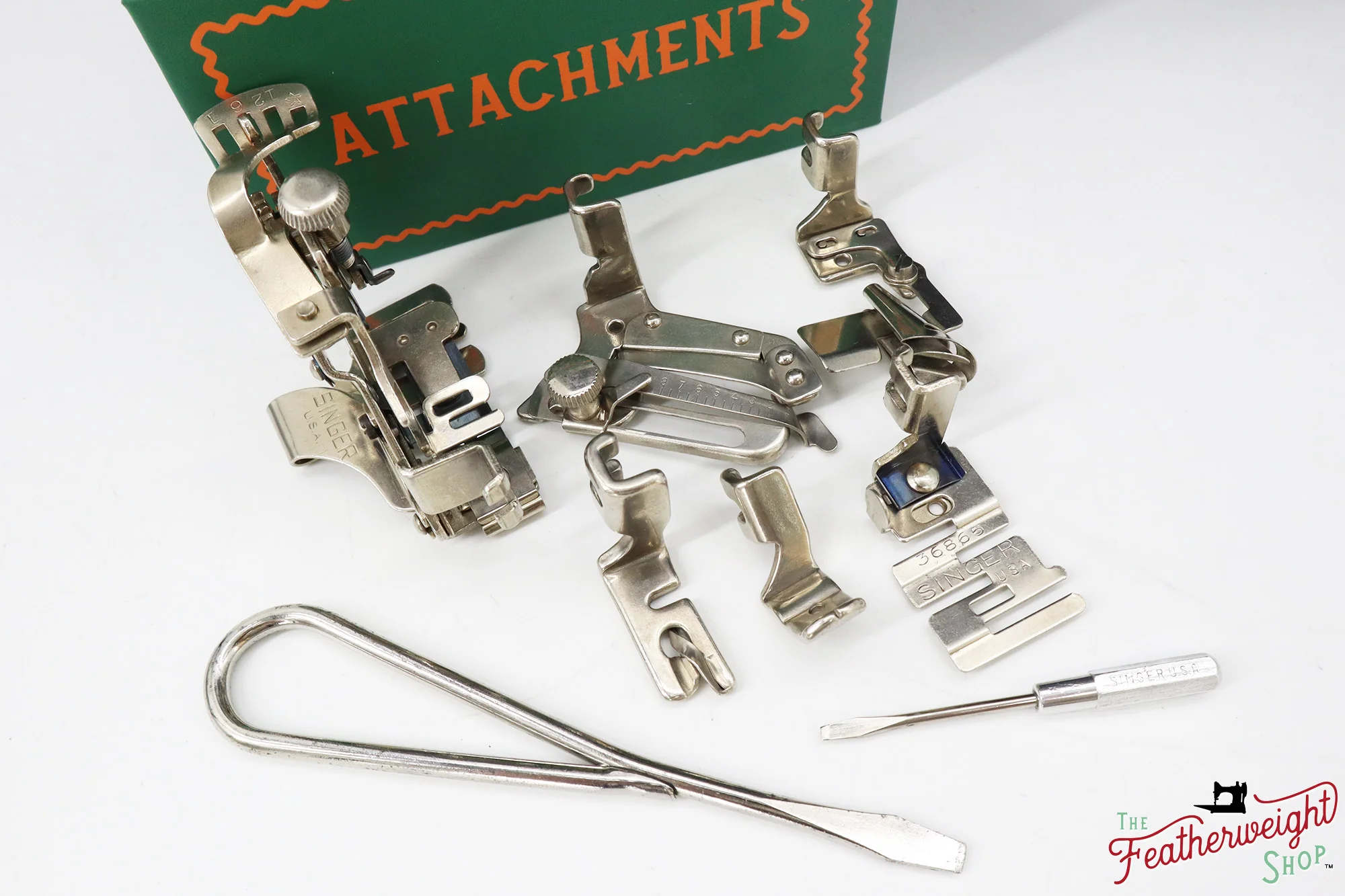 Singer Featherweight 221, AD883*** - Fully Restored in Cloud, Gold-Plated! - Image 23
