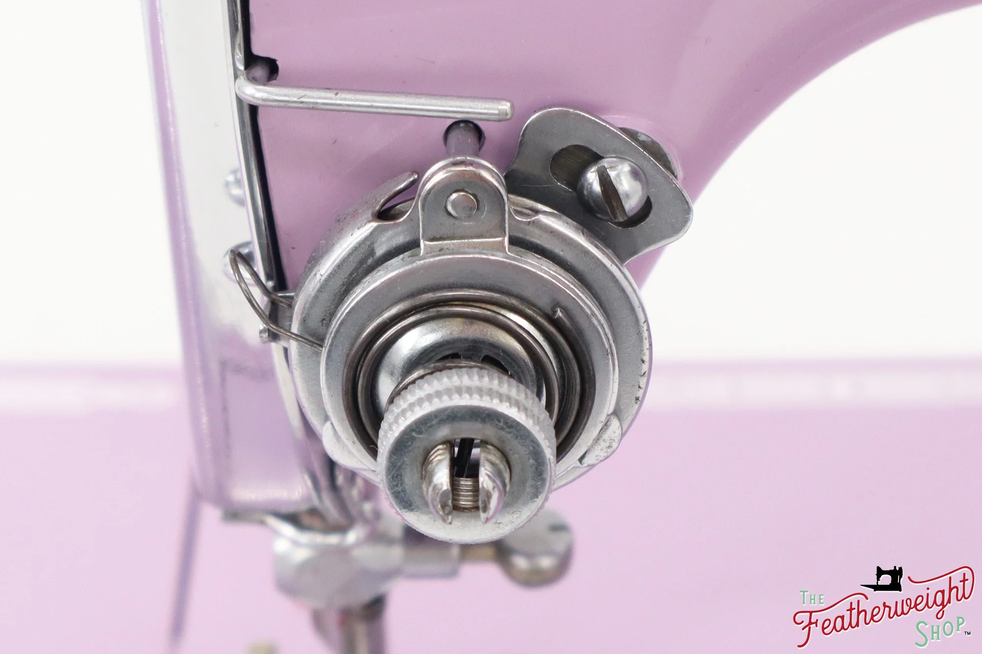 Singer Featherweight 221, AD998*** - Fully Restored in Wisteria - Image 14
