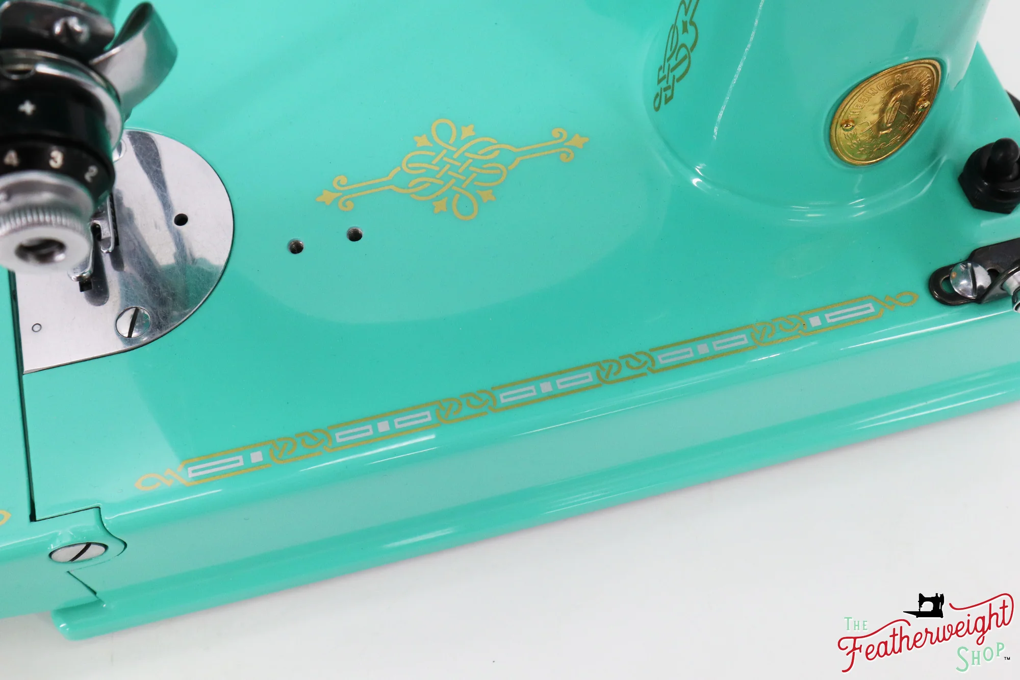 Singer Featherweight 221, AF08193* - Fully Restored in Caribbean Sea Green - Image 9