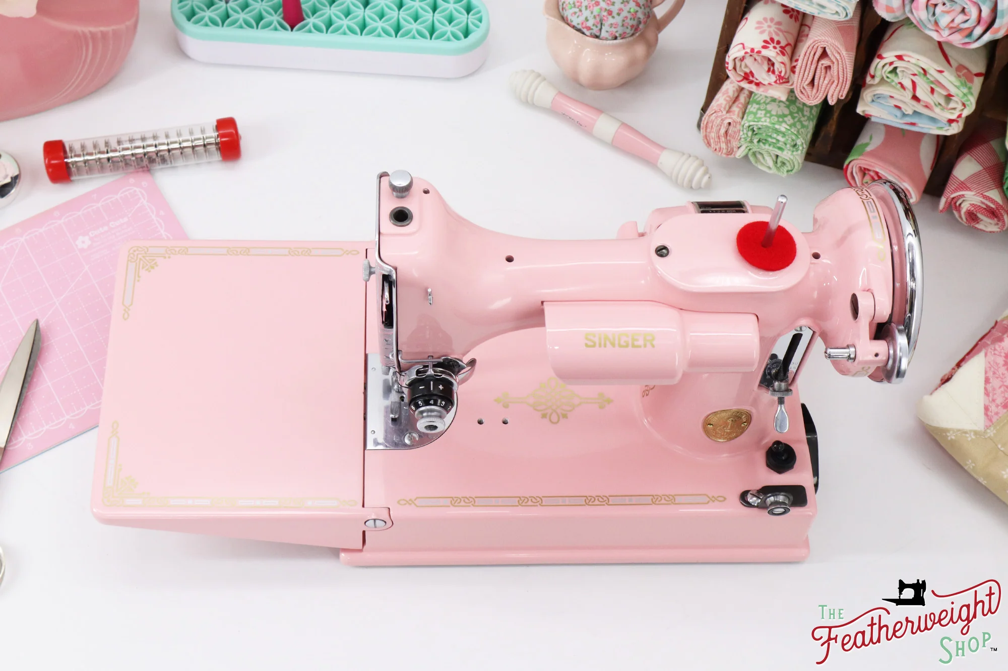 Singer Featherweight 221, AF488*** - Fully Restored in Rosy Posy Pink - Image 4