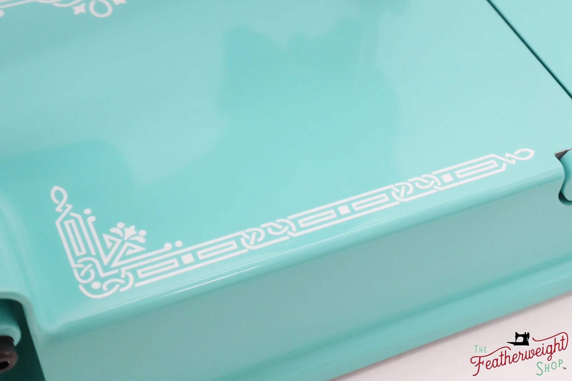 Singer Featherweight 221, AH431*** - Fully Restored in Tiffany Blue - Image 11