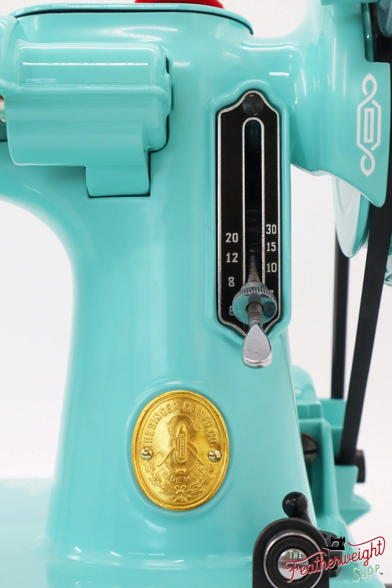 Singer Featherweight 221, AH431*** - Fully Restored in Tiffany Blue - Image 15