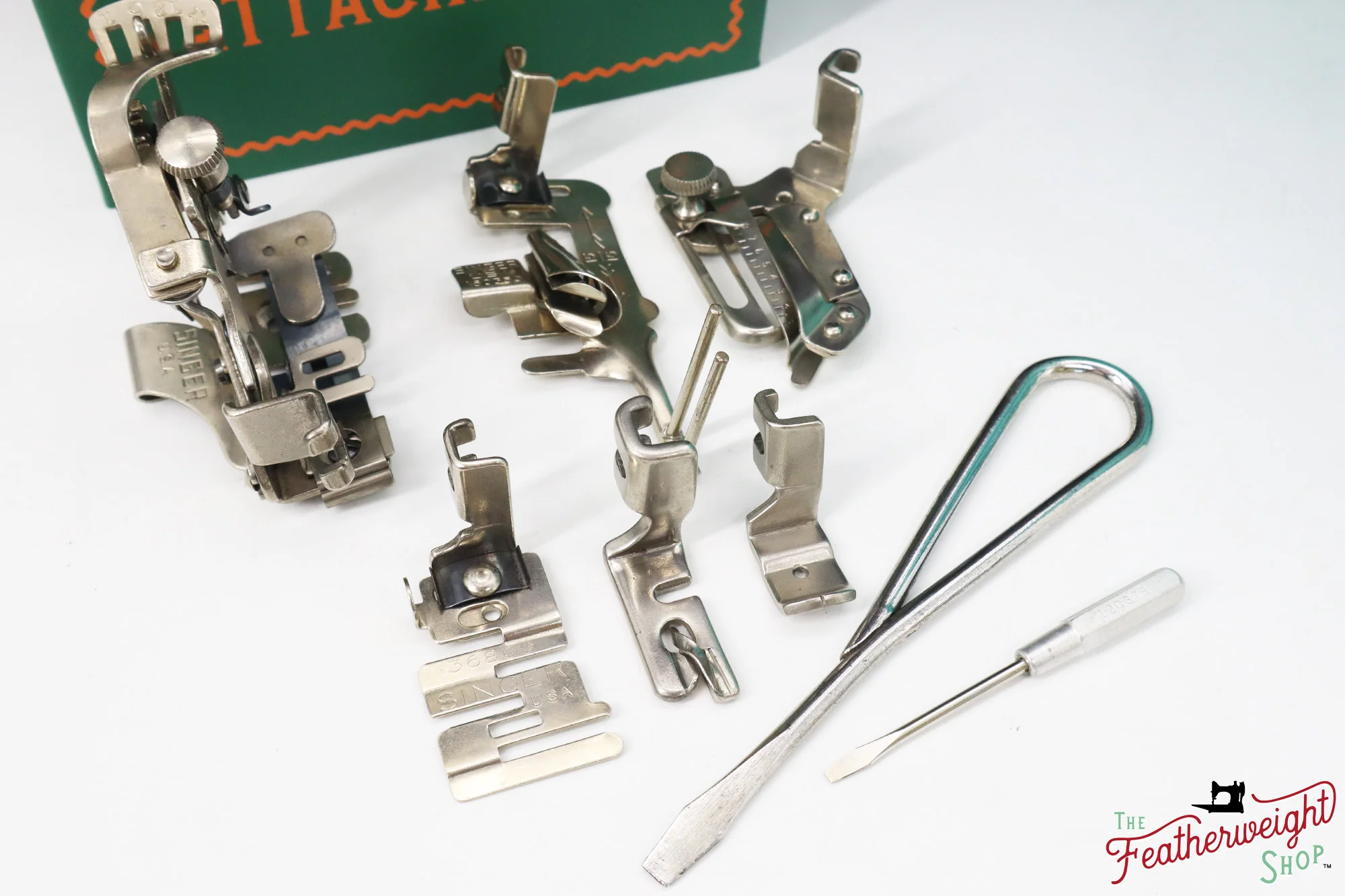 Singer Featherweight 221, AH431*** - Fully Restored in Tiffany Blue - Image 18