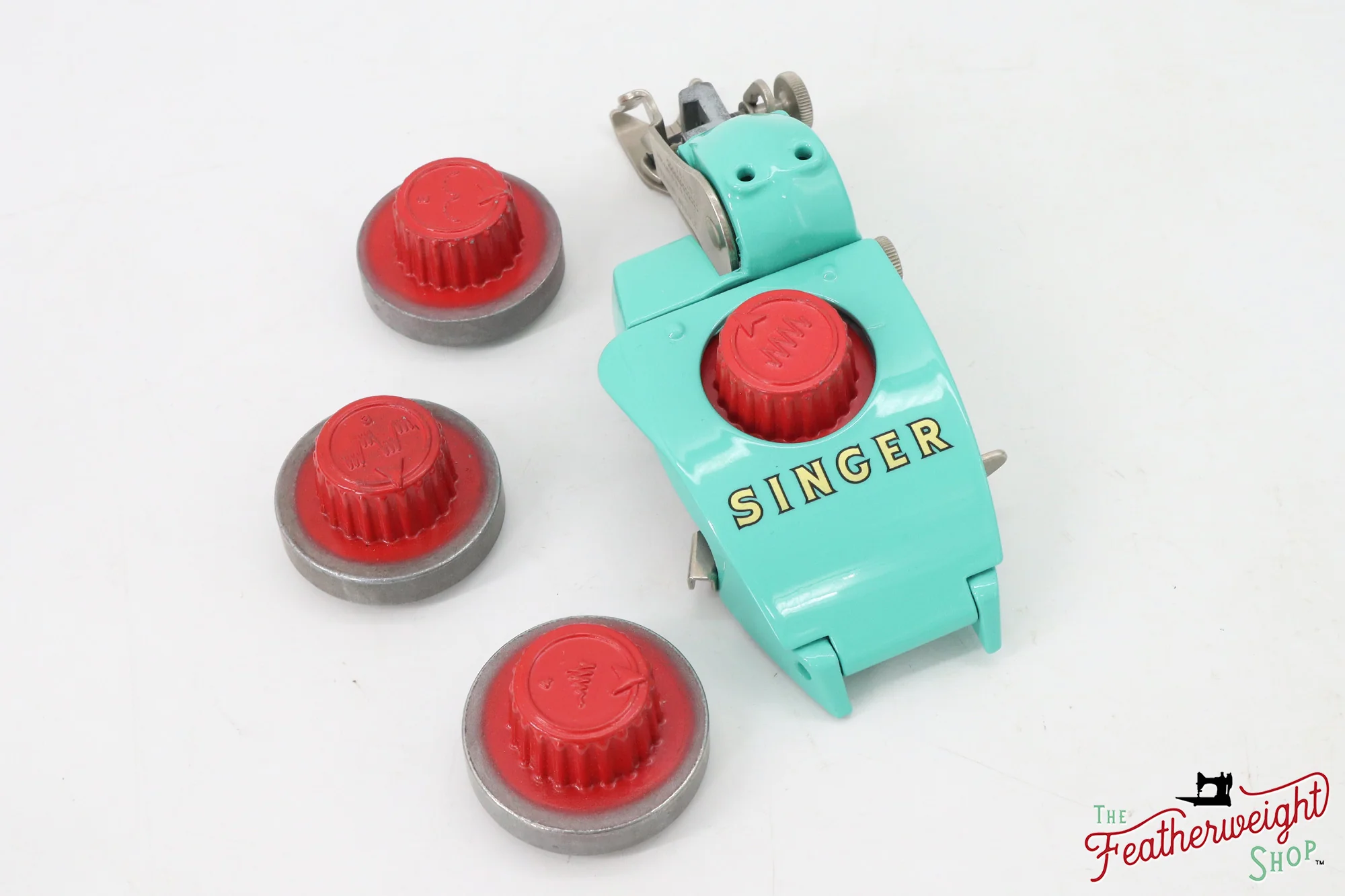 Singer Featherweight 221, AJ587*** - Fully Restored in Caribbean Sea Green - Image 4