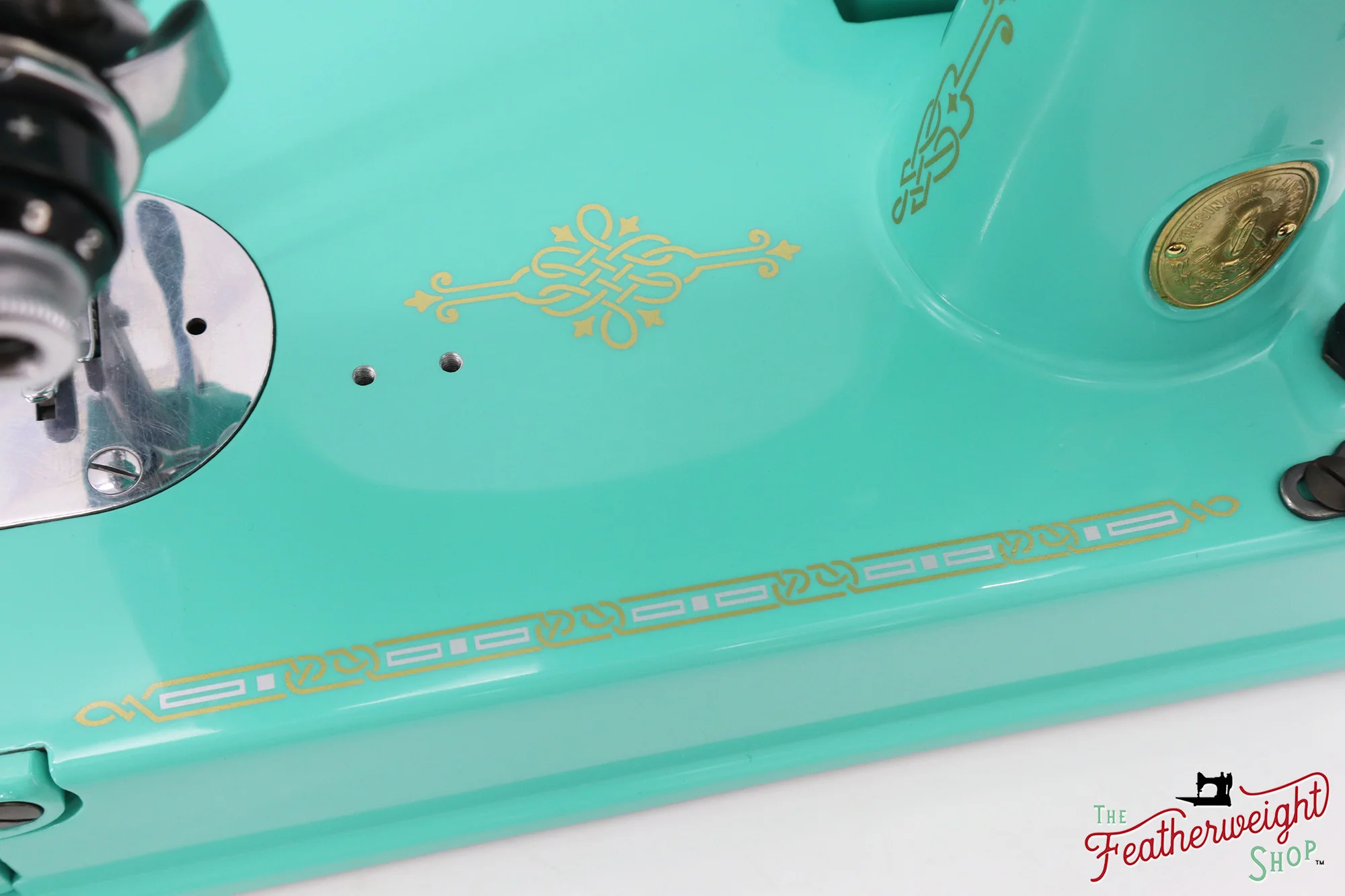 Singer Featherweight 221, AJ587*** - Fully Restored in Caribbean Sea Green - Image 9