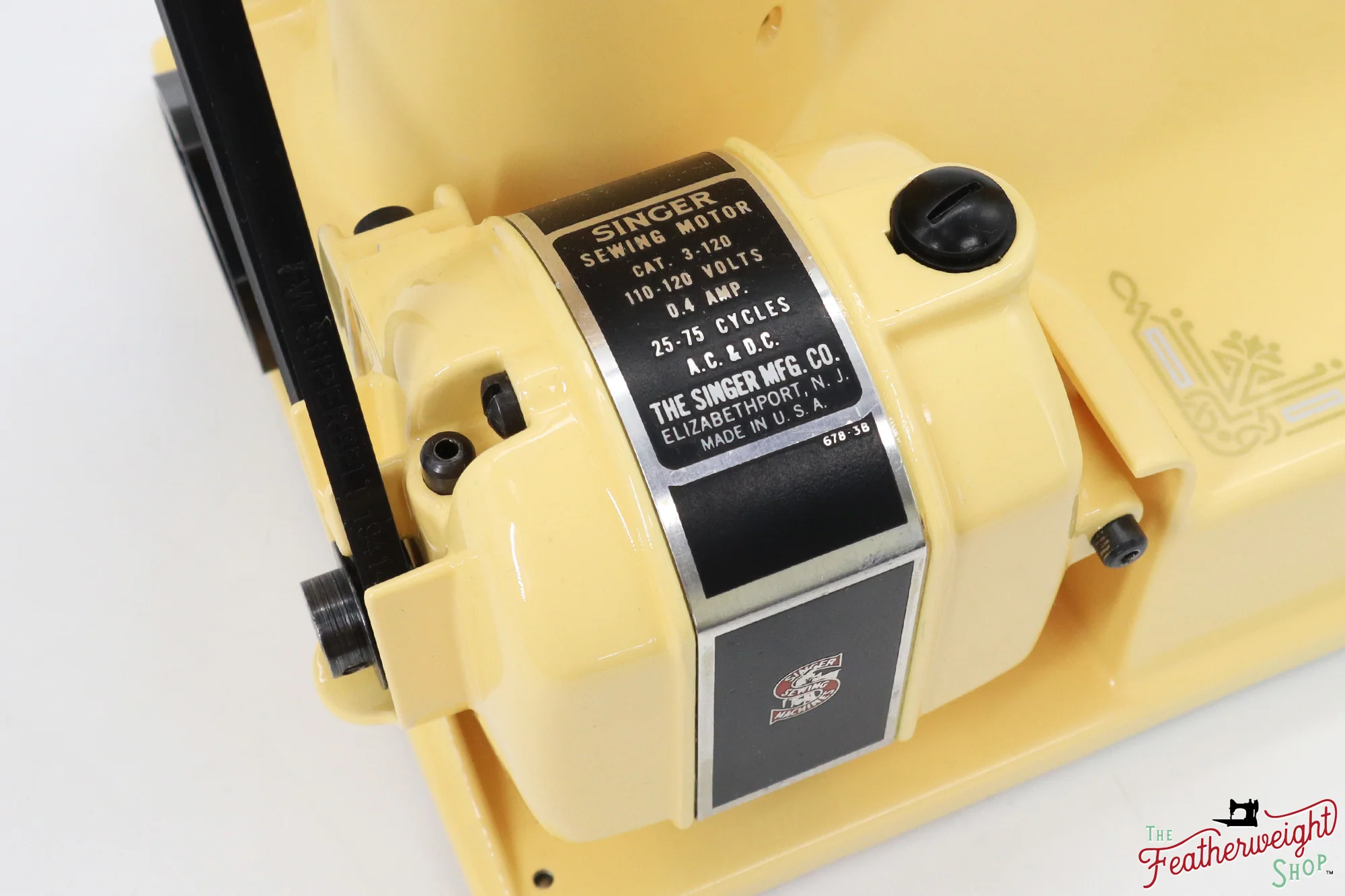 Singer Featherweight 221, AK578*** - Fully Restored in Happy Yellow - Image 16