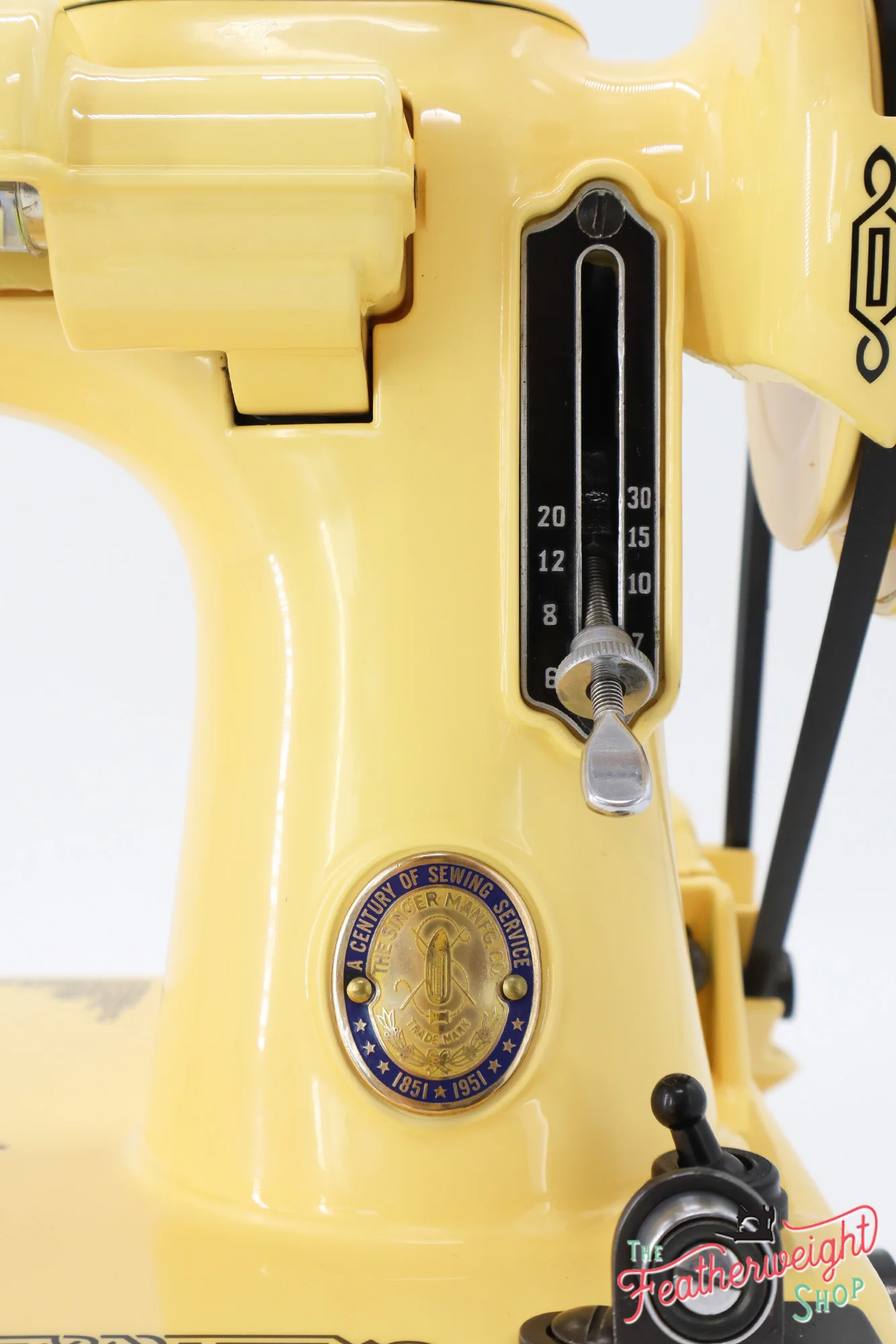 Singer Featherweight 221 Centennial, AJ648*** - Fully Restored in Happy Yellow - Image 14