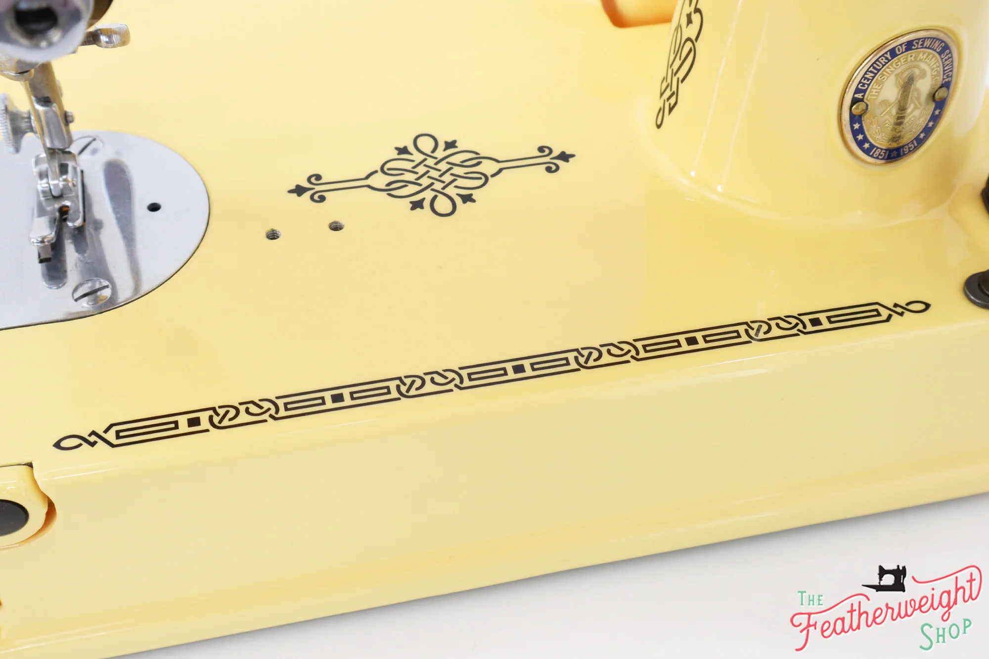 Singer Featherweight 221 Centennial, AJ648*** - Fully Restored in Happy Yellow - Image 8