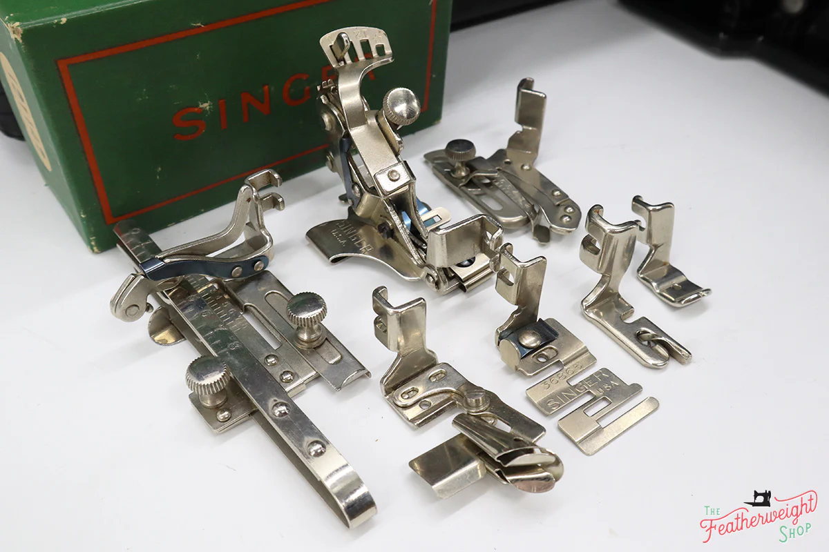Singer Featherweight 221 Sewing Machine, AF760*** - Corduroy Insert - RARE - Image 21