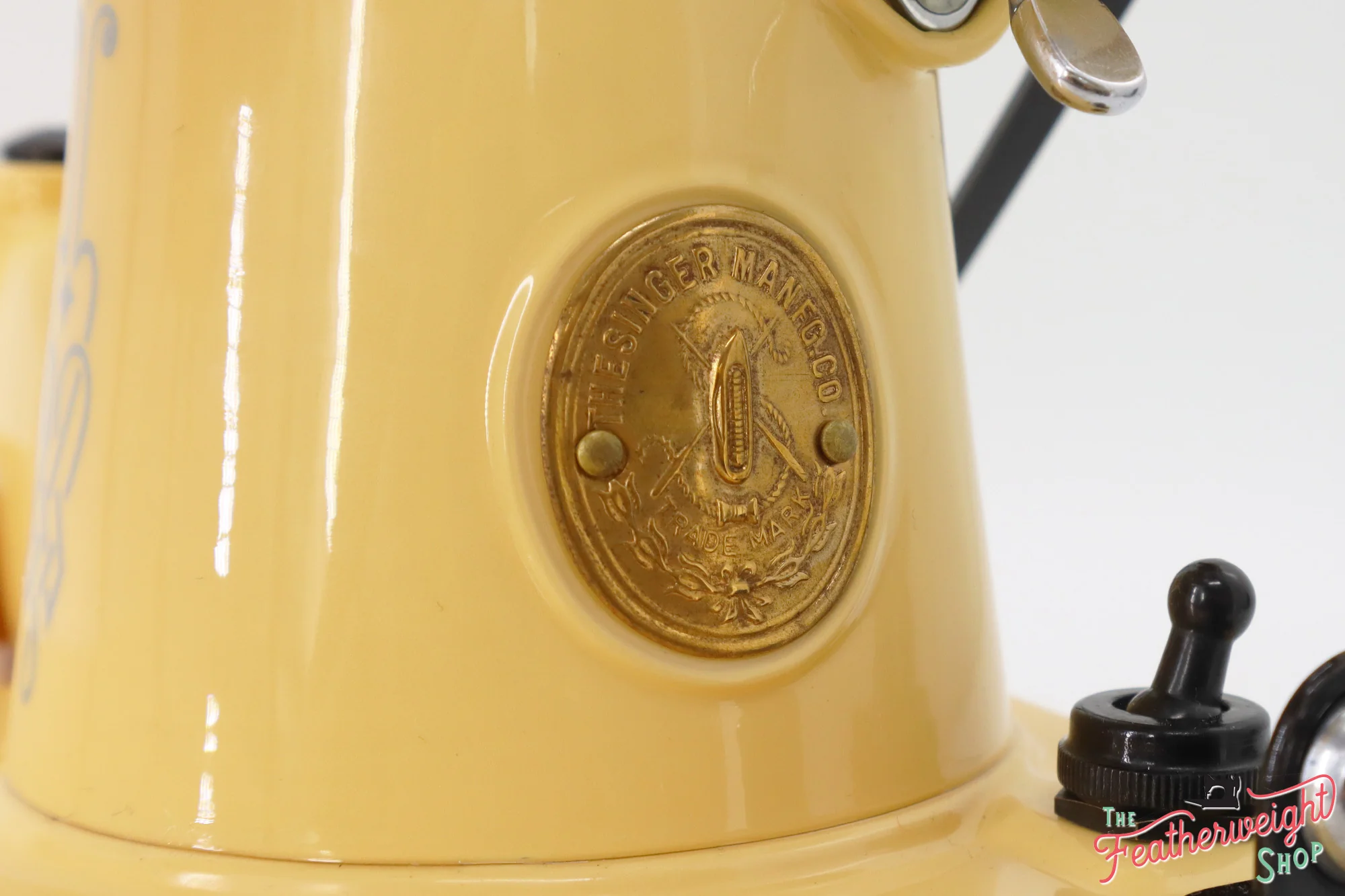 Singer Featherweight 221 Sewing Machine AG013*** - Fully Restored in Happy Yellow - Image 16