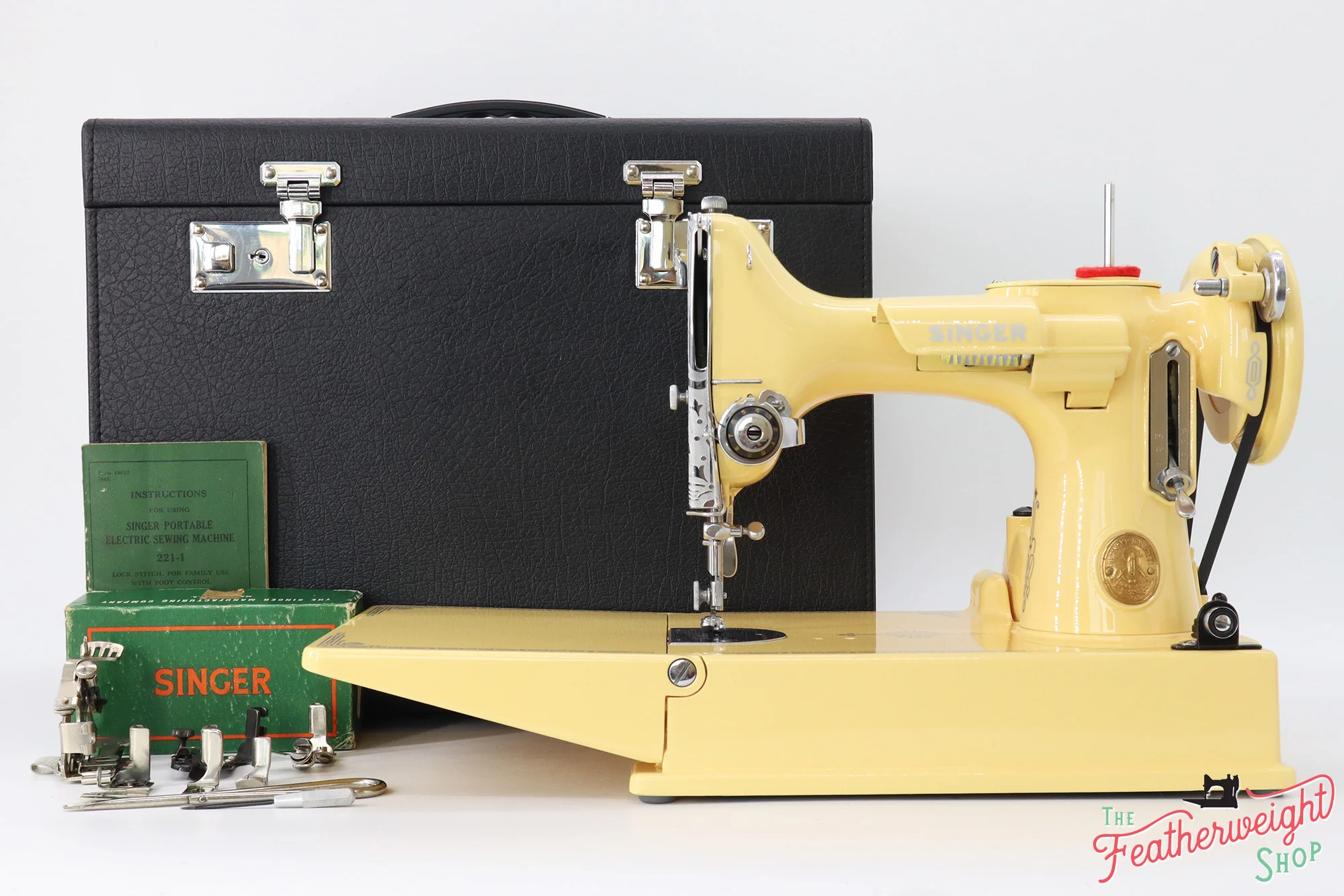 Singer Featherweight 221 Sewing Machine AG013*** - Fully Restored in Happy Yellow - Image 2