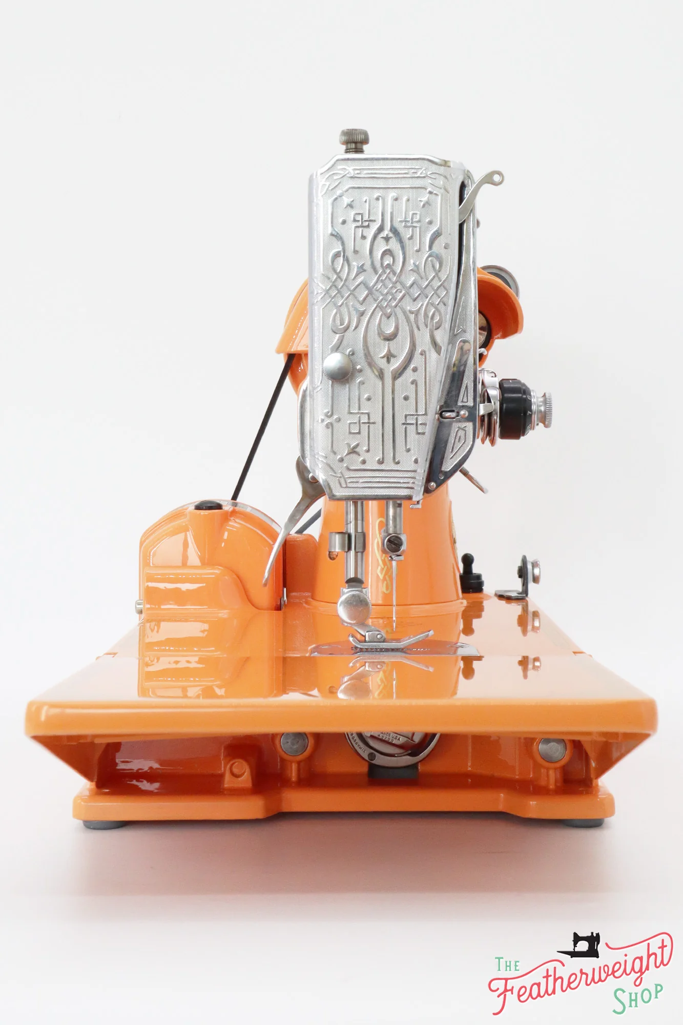 Singer Featherweight 221 Sewing Machine AG696*** - Fully Restored in Happy Orange - Image 9
