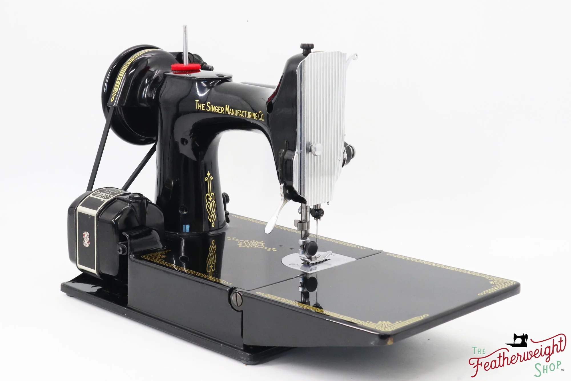 Singer Featherweight 221 Sewing Machine, AK413*** - 1951 - Image 5