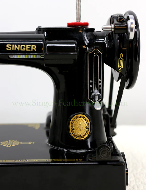 Singer Featherweight 221 Sewing Machine, AK745*** - Image 20