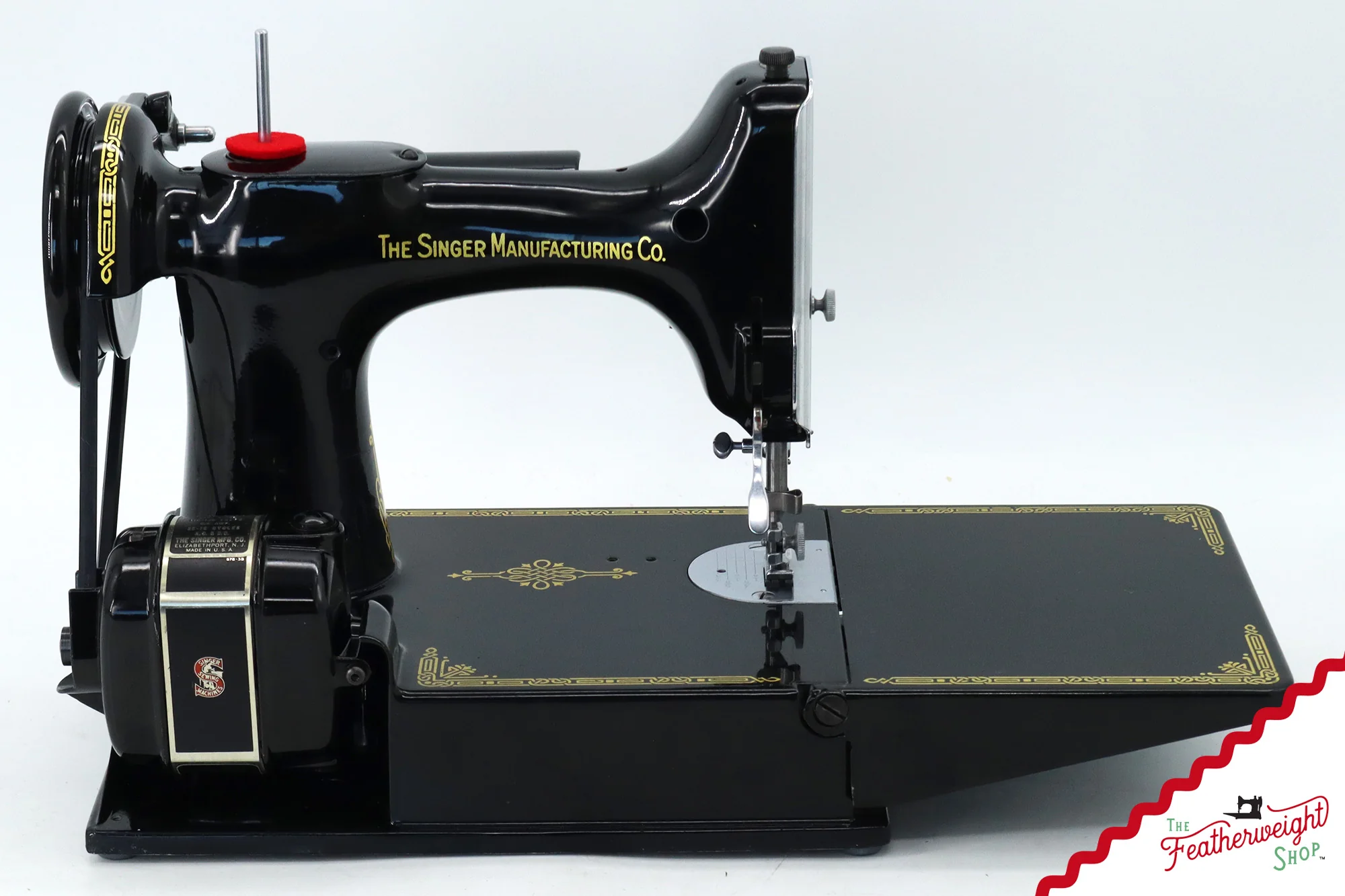 Singer Featherweight 221 Sewing Machine, AL5672** - 1953 - Image 6