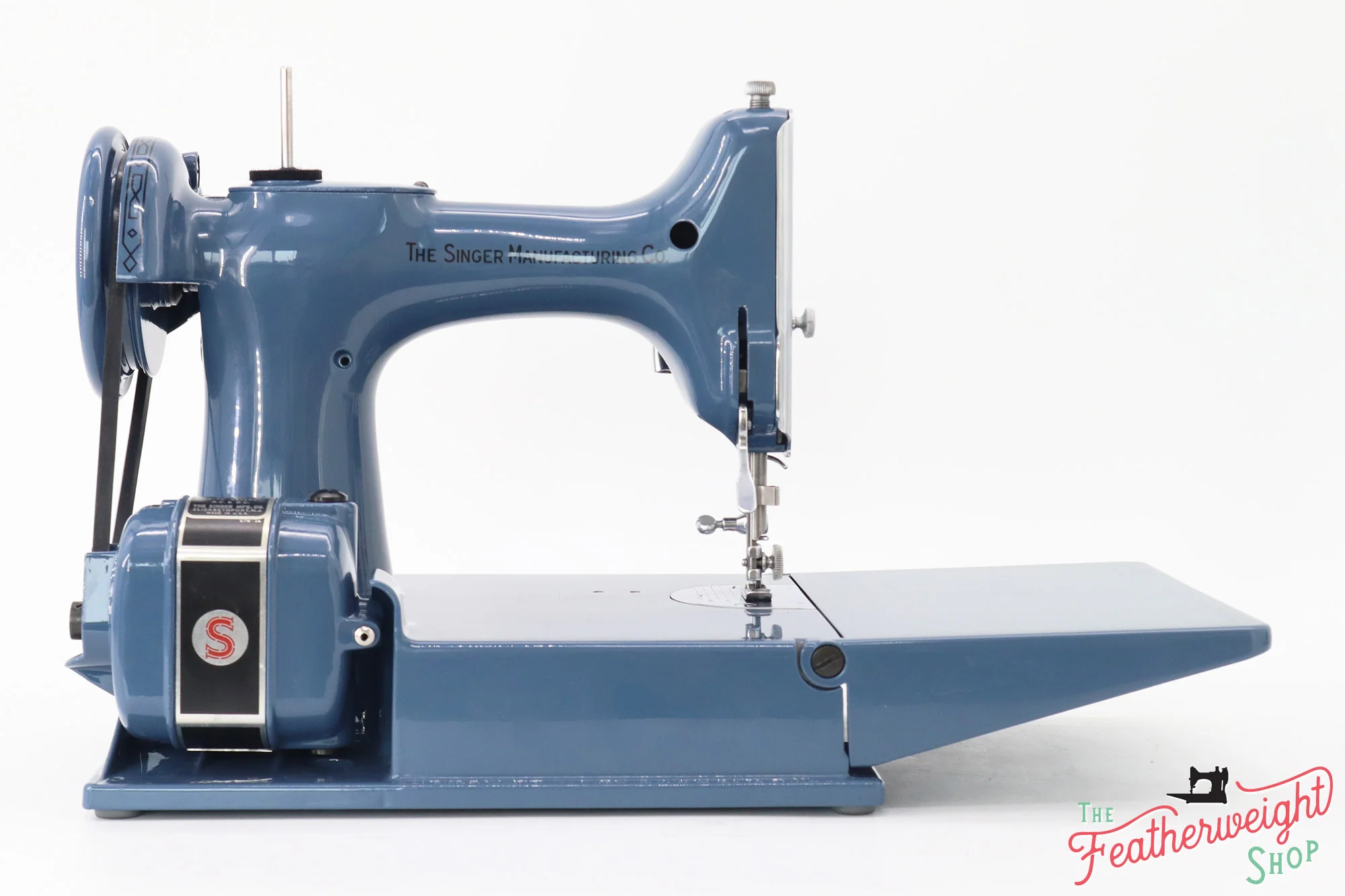 Singer Featherweight 221 Sewing Machine AM153*** - Fully Restored in Denim - Image 6