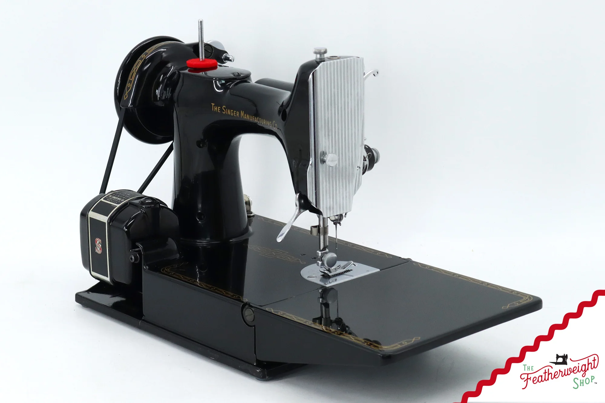Singer Featherweight 221 Sewing Machine, AM17761* - 1955 - Image 5