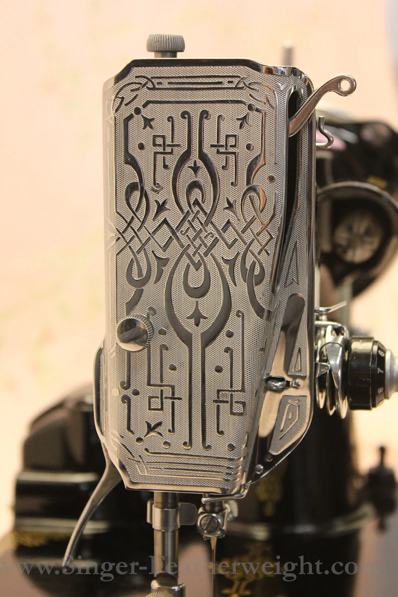 Singer Featherweight 221 Sewing Machine GOLDEN GATE SAN FRANCISCO Edition AF090*** - Image 14