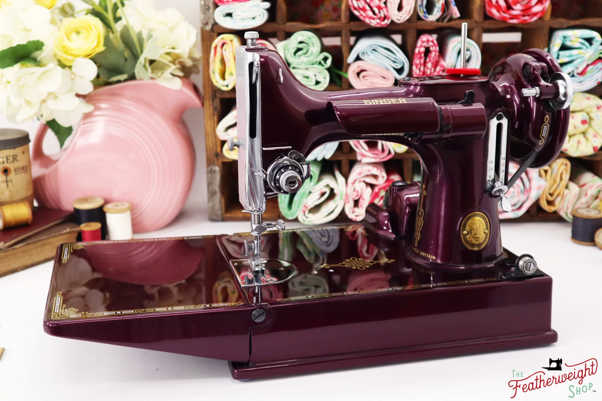 Singer Featherweight 221K, 1952 - EH241*** - Fully Restored in Star Garnet - Image 3