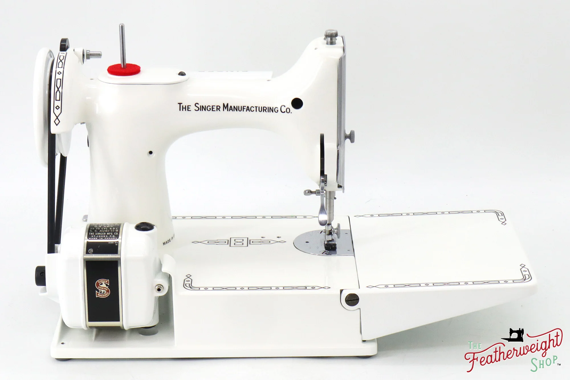 Singer Featherweight 221K, Red 'S', ES2448** - Fully Restored in White - Image 8