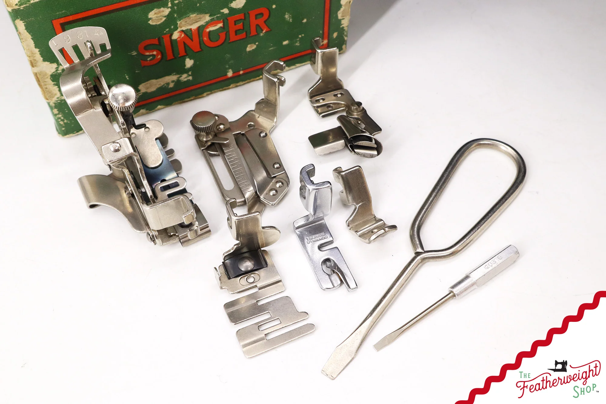 Singer Featherweight 221K Sewing Machine, 1955 - EK209*** - Image 17