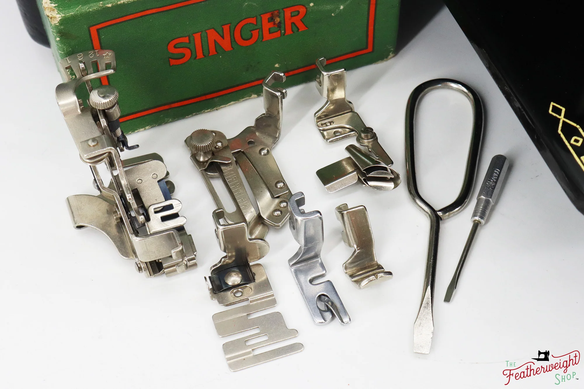 Singer Featherweight 221K Sewing Machine, 1956 - EL538*** - Image 18