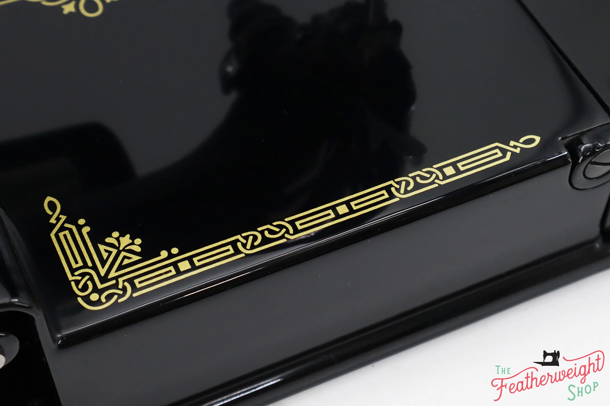 Singer Featherweight 221K Sewing Machine EF564***, RARE Great Britain Decal - Fully Restored in Gloss Black - Image 19