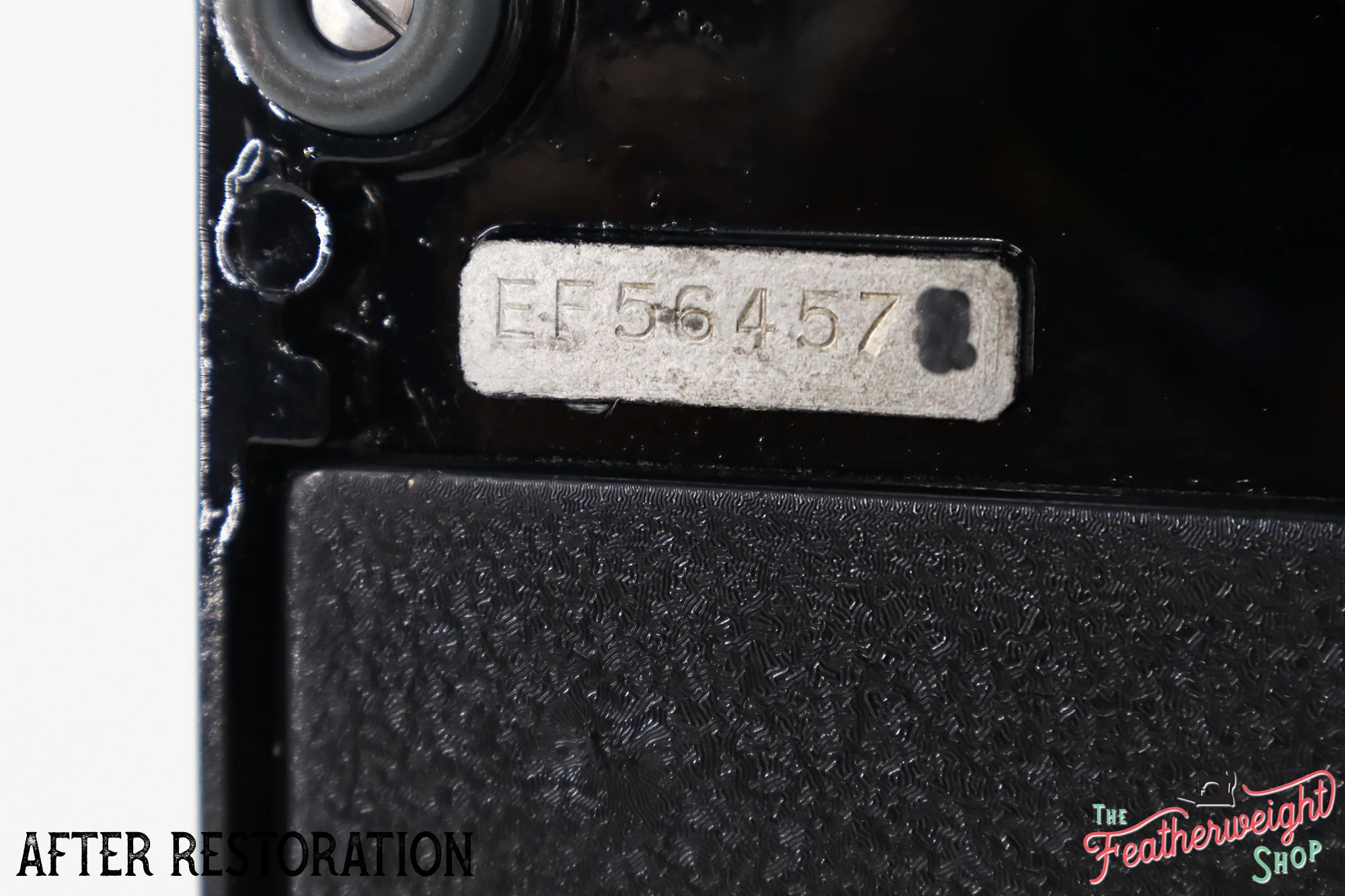 Singer Featherweight 221K Sewing Machine EF564***, RARE Great Britain Decal - Fully Restored in Gloss Black - Image 9