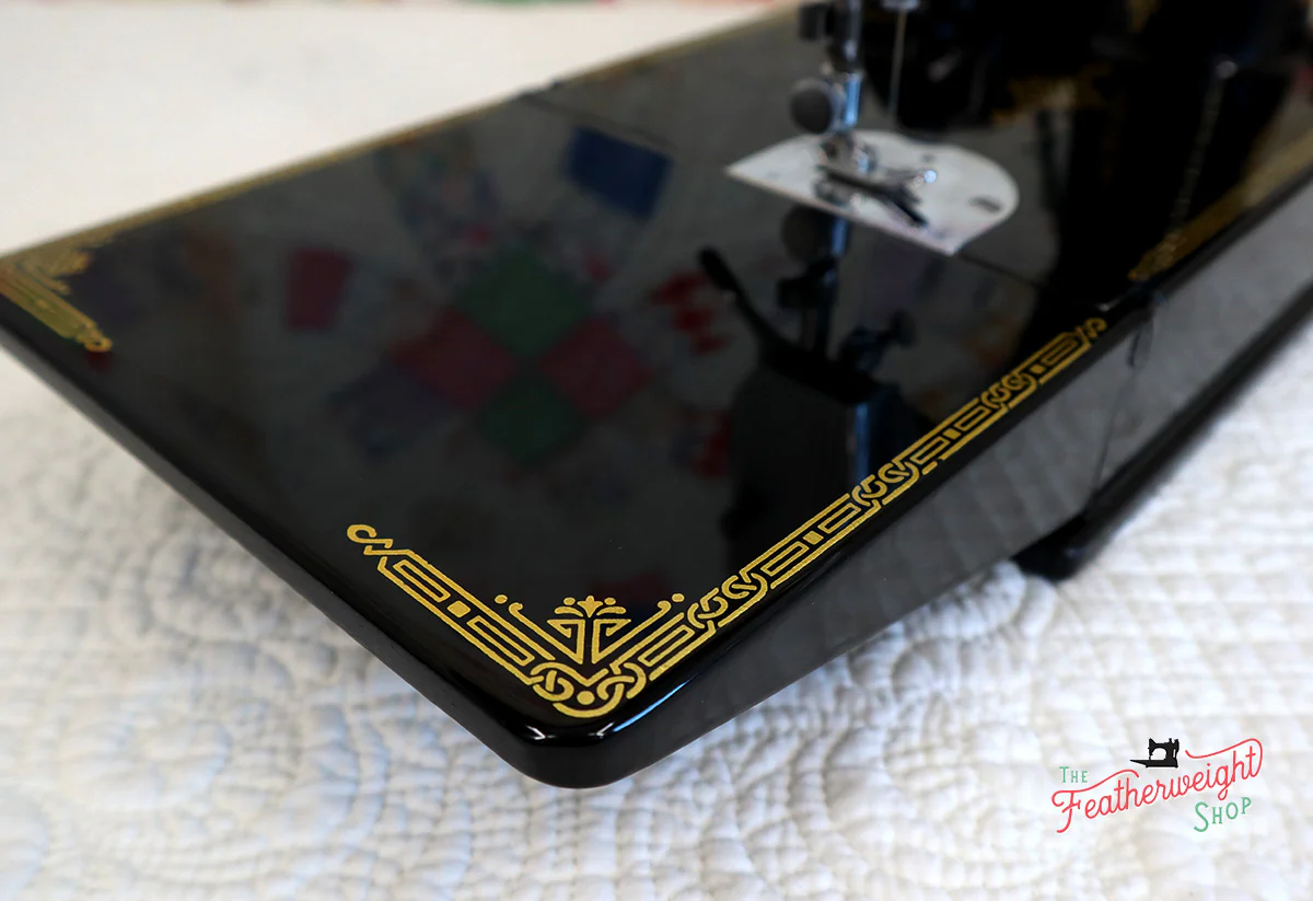 Singer Featherweight 221K Sewing Machine, EH629*** - Image 9