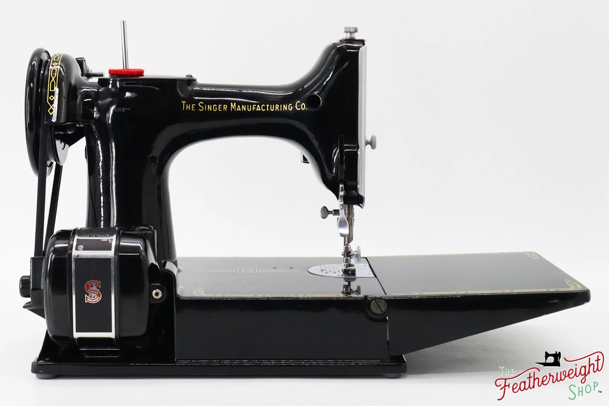 Singer Featherweight 221K Sewing Machine, RED "S" - ES2444** - Image 6