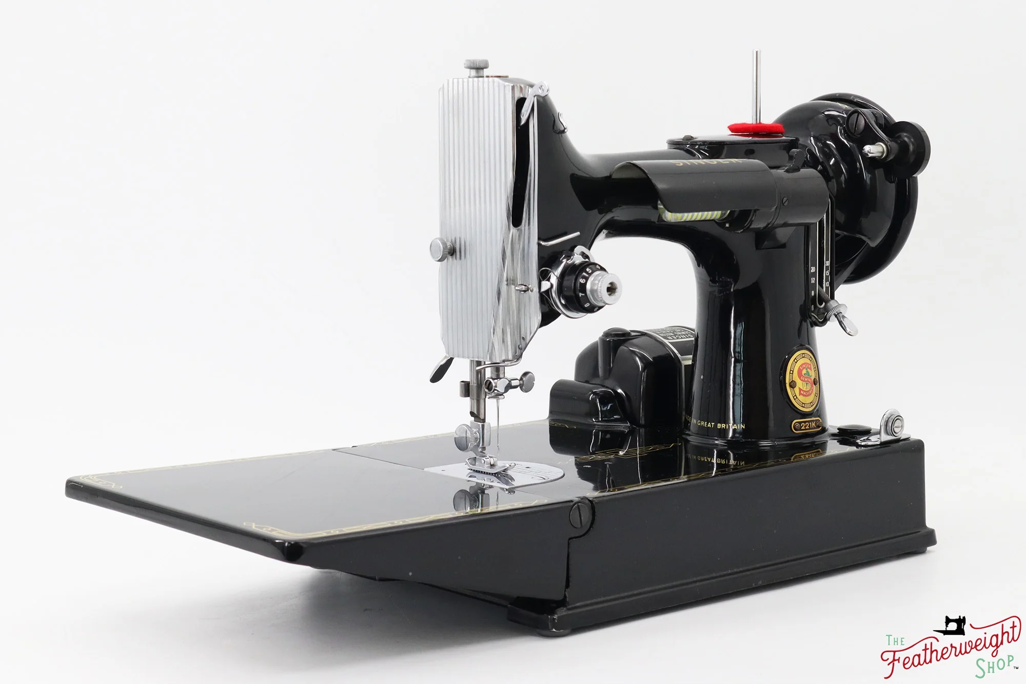 Singer Featherweight 221K Sewing Machine, RED "S" - ES651*** - Image 4