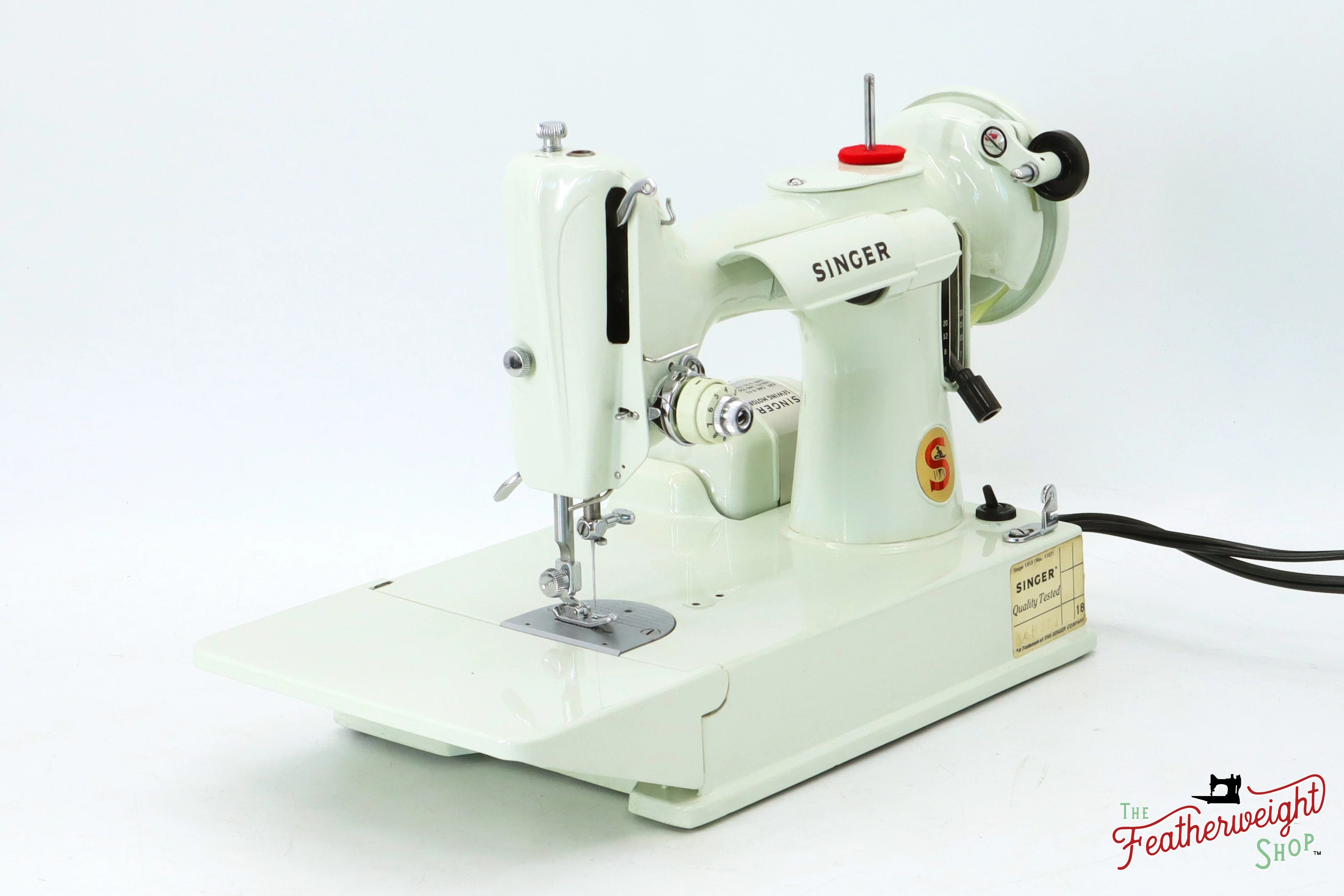 Singer Featherweight 221K Sewing Machine, WHITE FA219*** - RARE Case! - Image 2