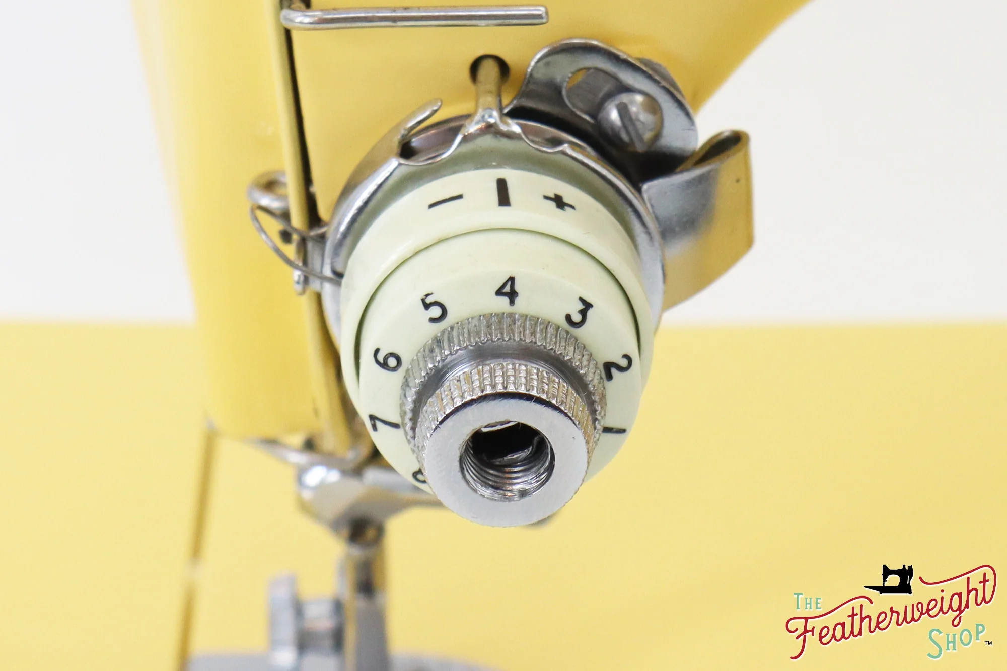 Singer Featherweight 221K7 Sewing Machine EV971*** - Fully Restored in Happy Yellow - Image 18