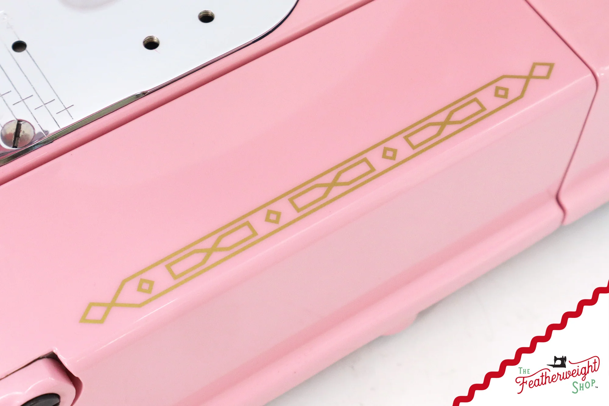 Singer Featherweight 222K - EJ2699** - Fully Restored in Pink Frosting - Image 9