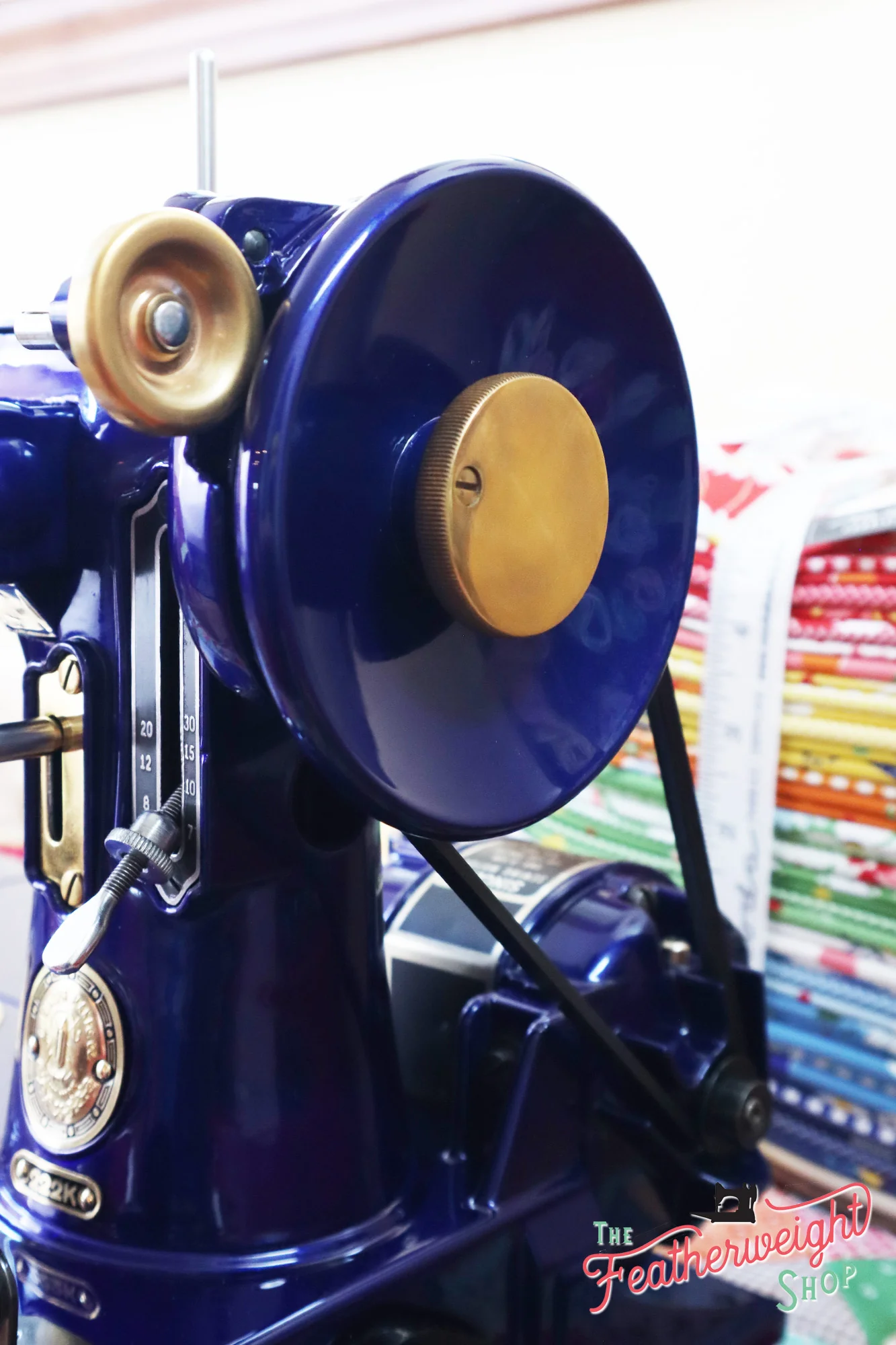 Singer Featherweight 222K EJ6185** - Fully Restored in Royal Cobalt Blue - Gold Plated! - Image 18