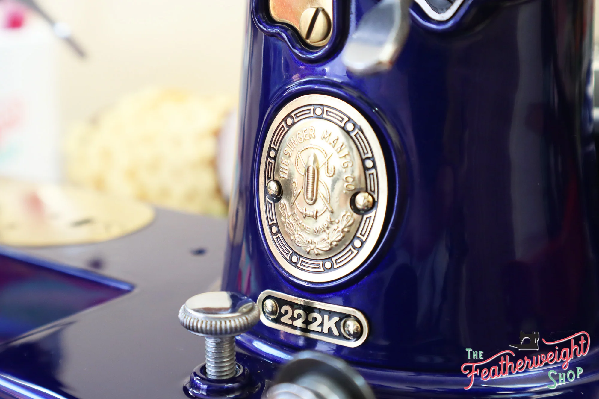 Singer Featherweight 222K EJ6185** - Fully Restored in Royal Cobalt Blue - Gold Plated! - Image 21