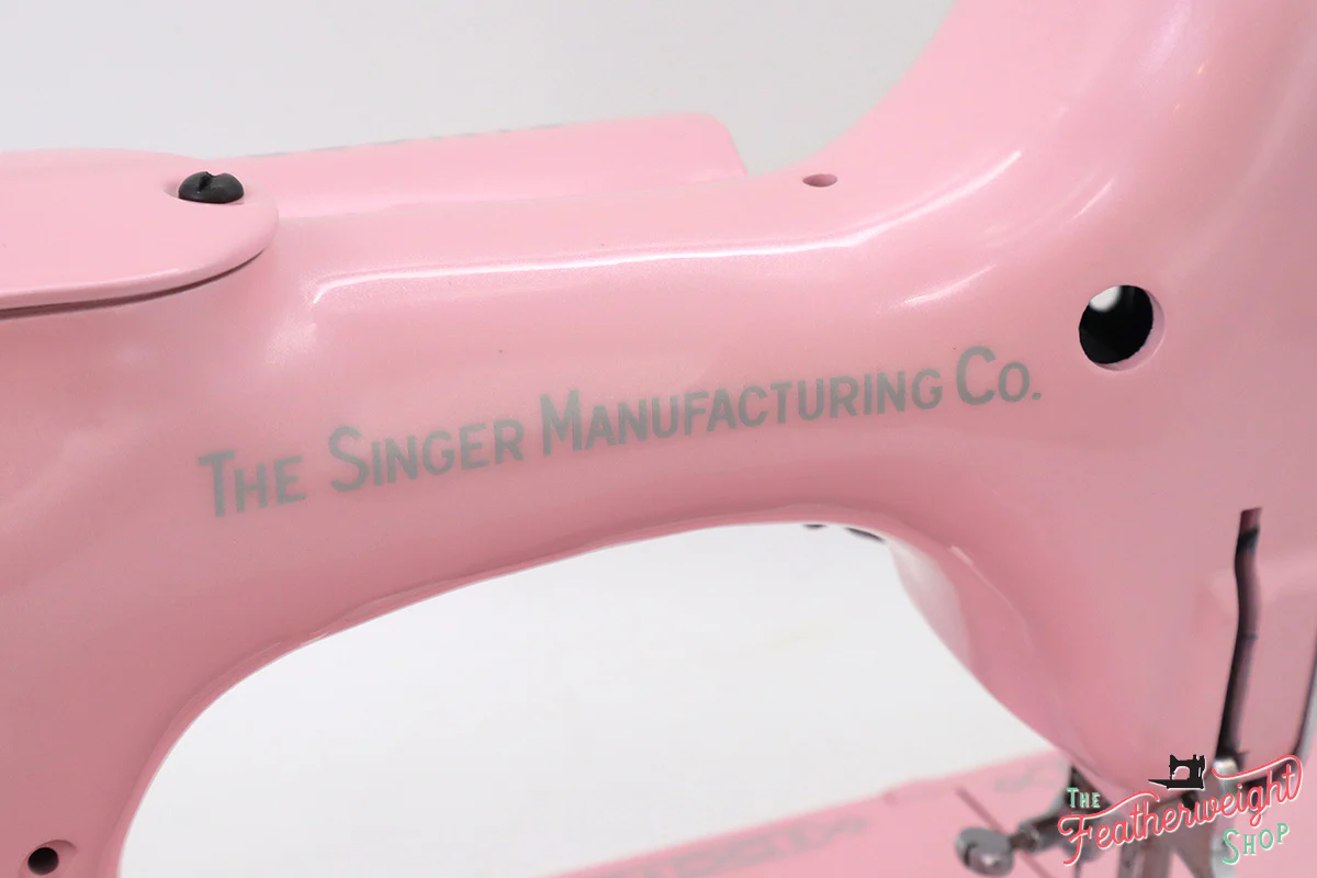 Singer Featherweight 222K - EJ6236** - Fully Restored in Pink Frosting - Image 13